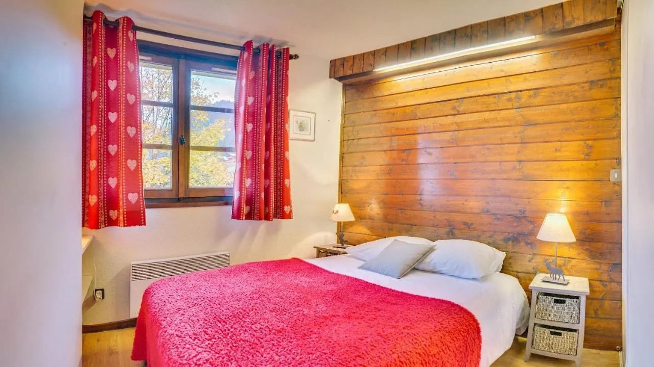 Tovassiere Apartment B115: Bo Immobilier Alpine Retreat Chatel